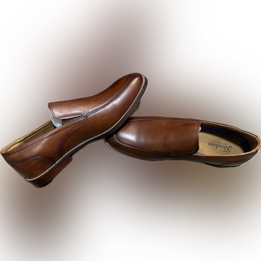 Florsheim Men's Moc Toe Slip on Loafer Dress Shoe - Size 10.5 W Brown - Cognac